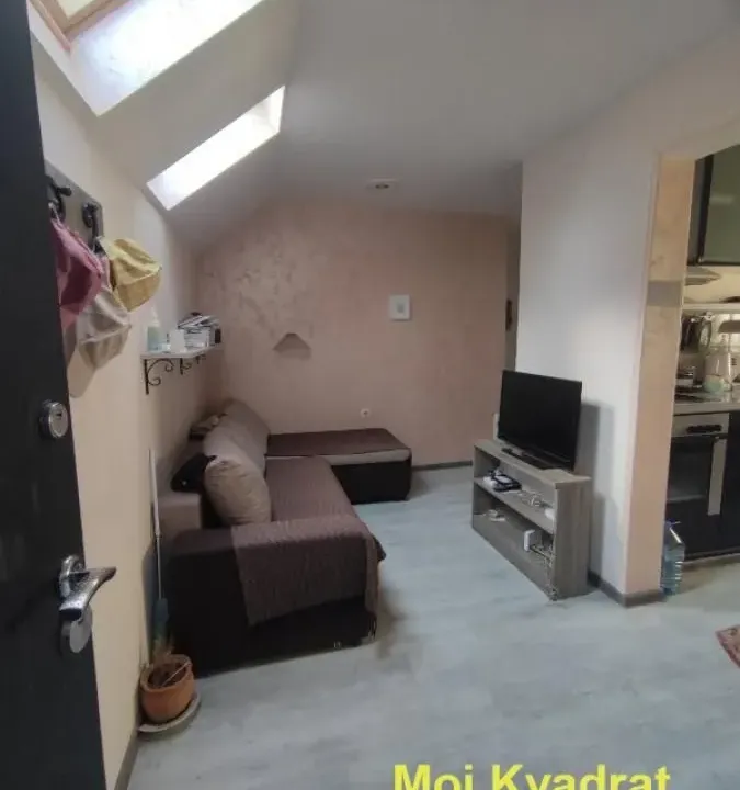 Prodaja, jednosoban stan, 33m², Vračar Hram, Vračar Sve Podlokacije