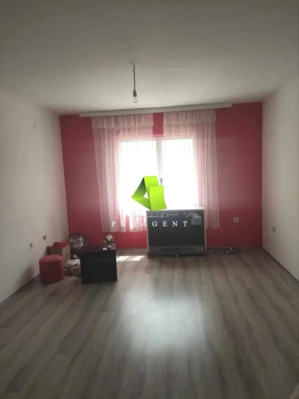 Sale, house, 500m², Palilula, Niš