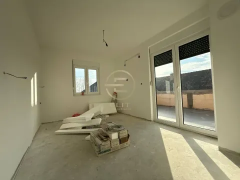 Prodaja, kuća, 174m², Veternik, Novi Sad Sve Podlokacije - image 29