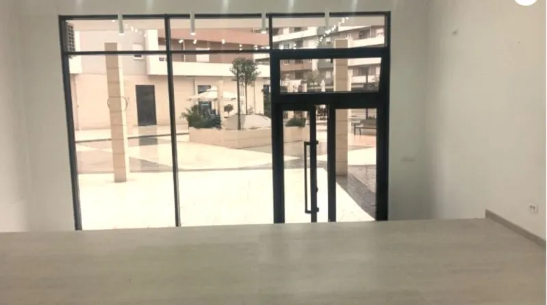 Rent, office space, 51m², Central Point, Podgorica