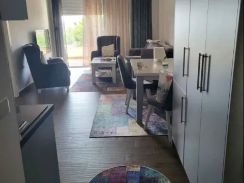 Izdavanje, stan, 74m², Pinješ, Ulcinj - image 6