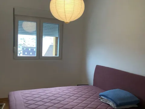 Izdavanje, jednosoban stan, 47m², Centar, Budva - image 4