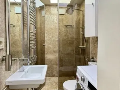 Izdavanje, četvorosoban stan, 79m², Velji Vinogradi, Budva - image 15