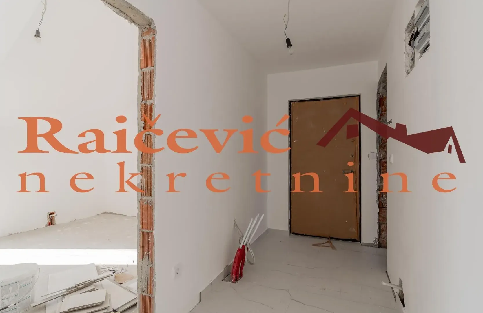 Prodaja, trosoban stan, 81m², Grocka, Beograd