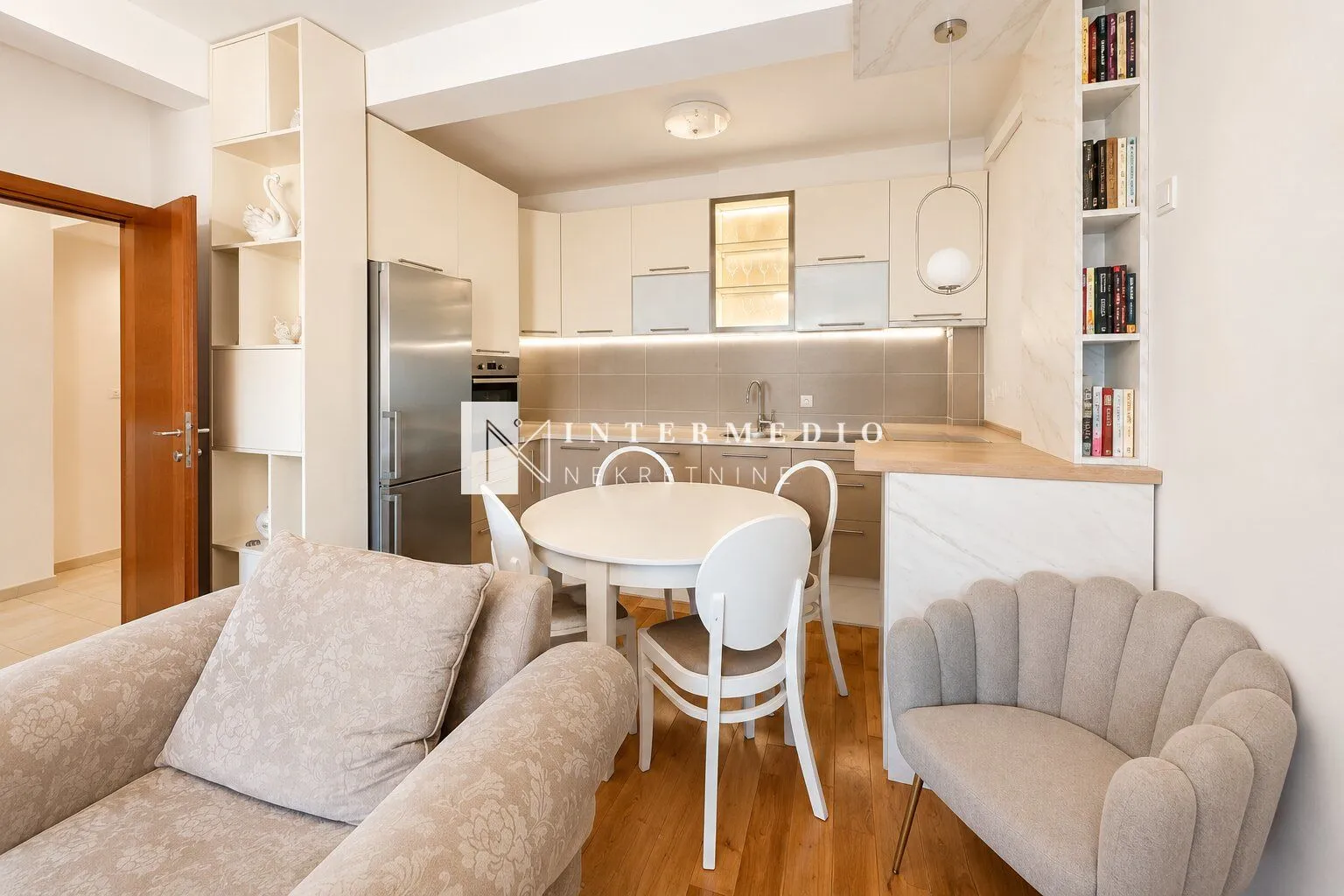 Prodaja, jednosoban stan, 64m², Topla, Herceg Novi