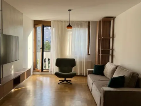 Izdavanje, trosoban stan, 77m², Donji Dorćol, Dorćol Sve Podlokacije - image 5