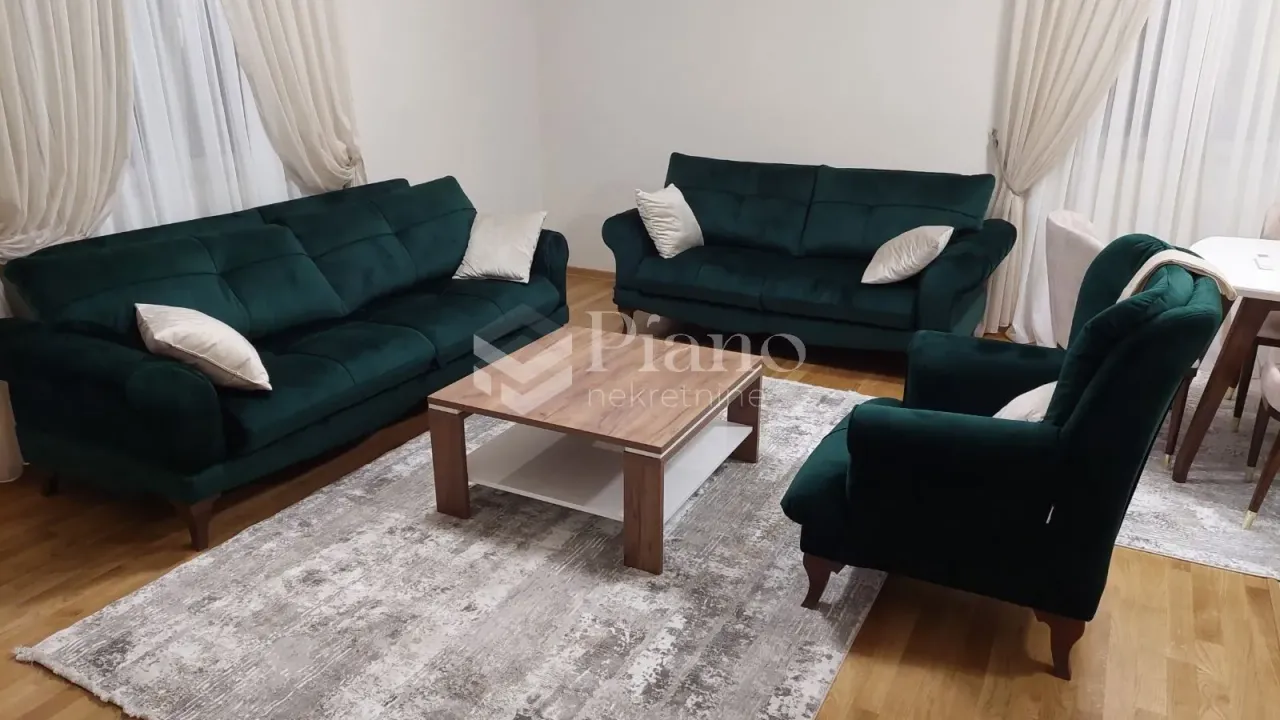 Izdavanje, stan, 75m², Zlatica, Podgorica