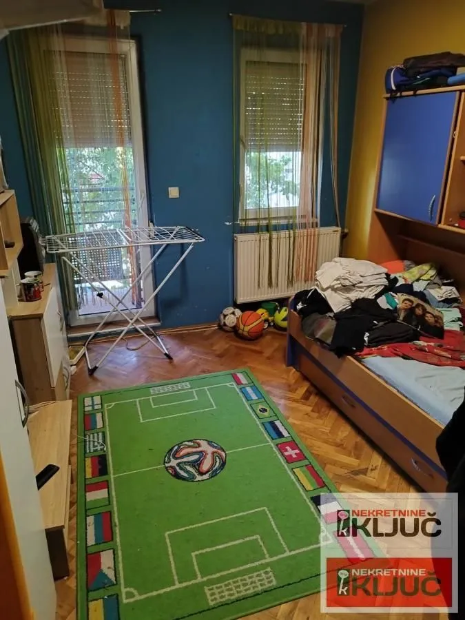 Prodaja, trosoban stan, 83m², Nova Detelinara, Novi Sad Sve Podlokacije