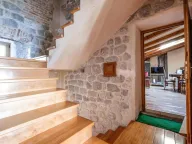 Prodaja, kuća, 500m², Orahovac, Kotor - image 17