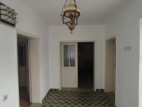 Prodaja, kuća, 175m², Niš, Srbija - image 19