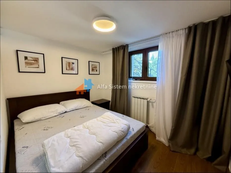 Rent, house, 250m², Višnjička Banja, Palilula Sve Podlokacije