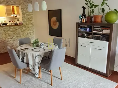 Prodaja, dvosoban stan, 80m², Momišići, Podgorica - image 3
