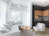 Izdavanje, dvosoban stan, 54m², Bečići, Budva - image 1