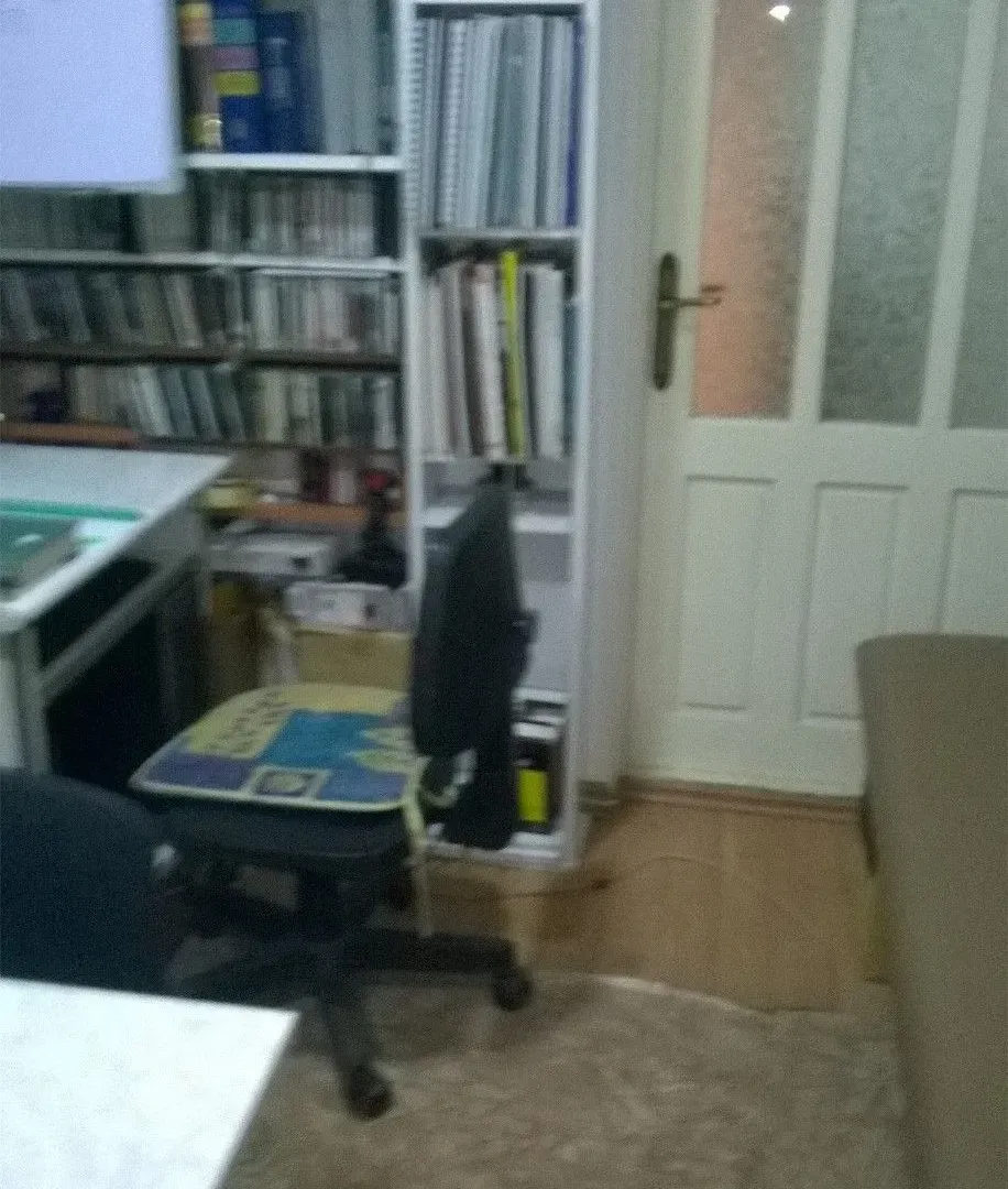 Izdavanje, trosoban stan, 30m², Stari Grad, Beograd
