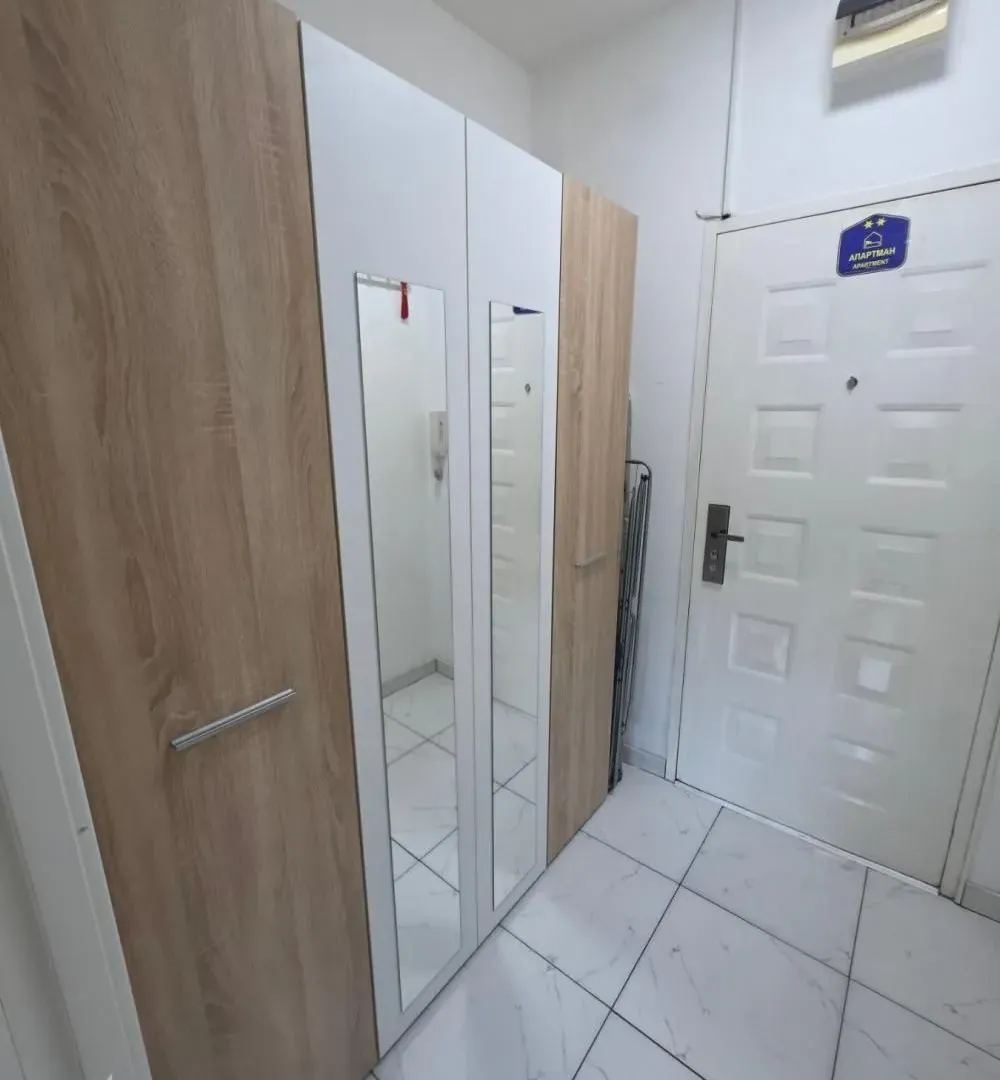 Prodaja, jednosoban stan, 21m², Stari Merkator, Novi Beograd Sve Podlokacije