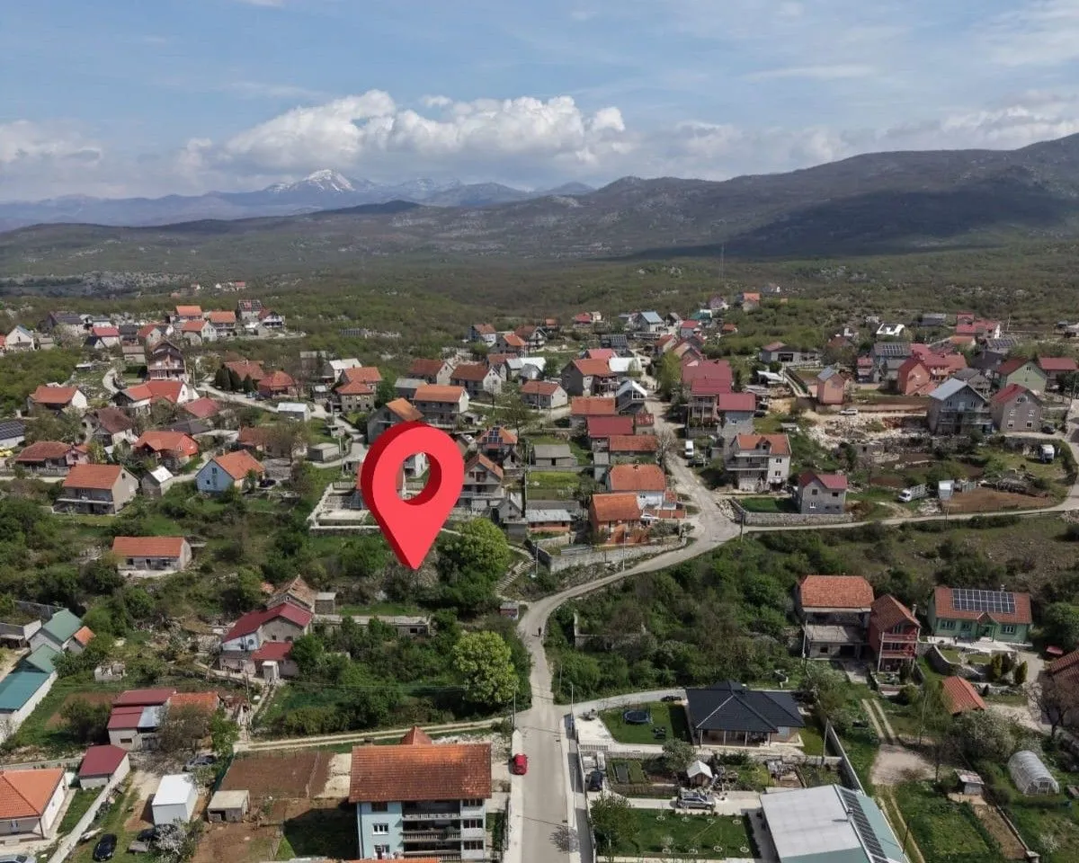 Prodaja, plac, 1990m², Centar, Nikšić