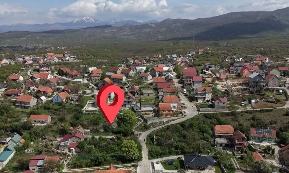 Prodaja, plac, 1990m², Centar, Nikšić