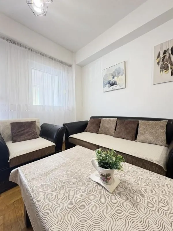Rent, two bedroom apartment, 60m², City Kvart, Podgorica