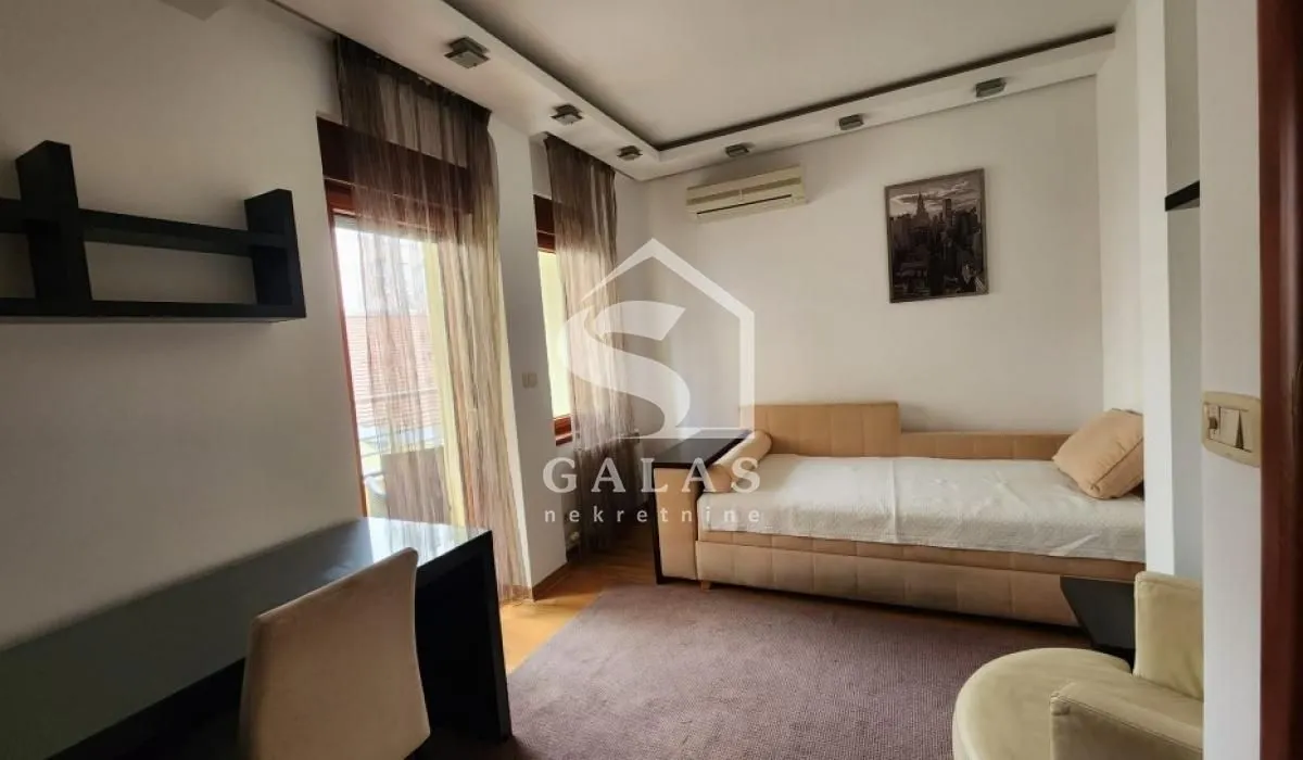 Rent, apartment, 130m², Vračar Hram, Vračar Sve Podlokacije