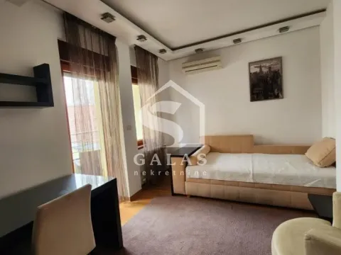 Izdavanje, stan, 130m², Vračar Hram, Vračar Sve Podlokacije - image 7