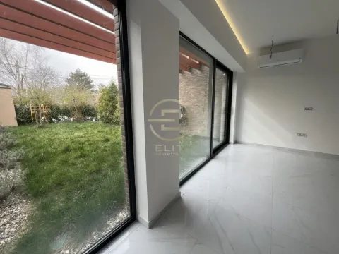 Prodaja, kuća, 181m², Sremska Kamenica, Petrovaradin - image 3