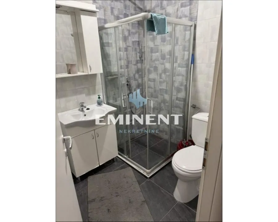 Izdavanje, dvosoban stan, 44m², Palilula Sve Podlokacije, Beograd