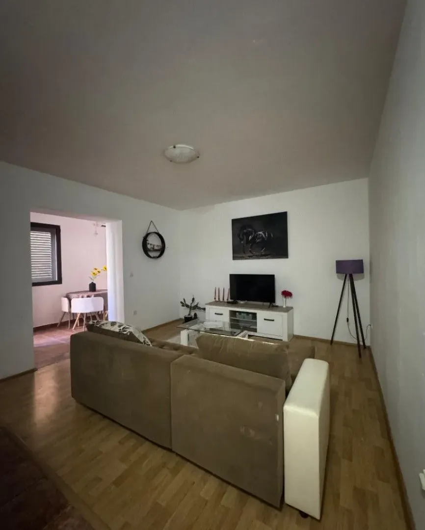 Stan na dan, dvosoban stan, 75m2, Centar, Budva