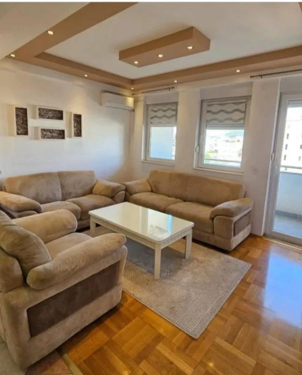 Prodaja, dvosoban stan, 72m², Bar, Crna Gora