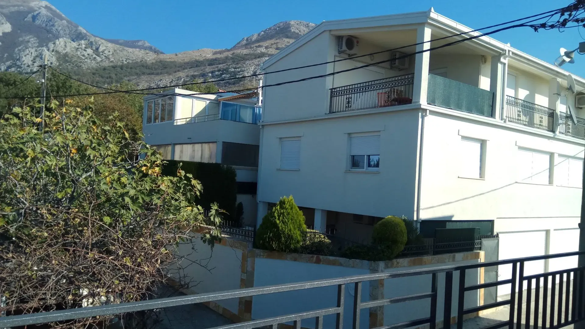 Sale, house, 200m², Bar, Crna Gora