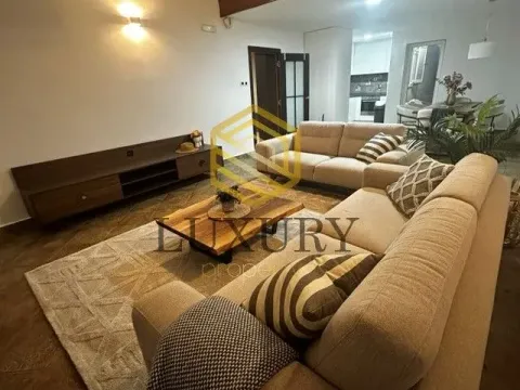 Rent, house, 270m², Mareza, Podgorica - image 5