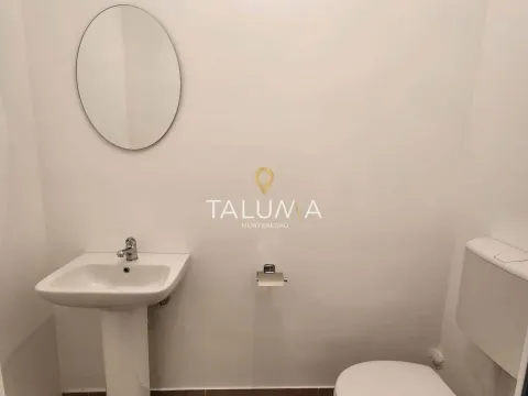 Rent, office space, 56m², Spuž, Danilovgrad - image 4