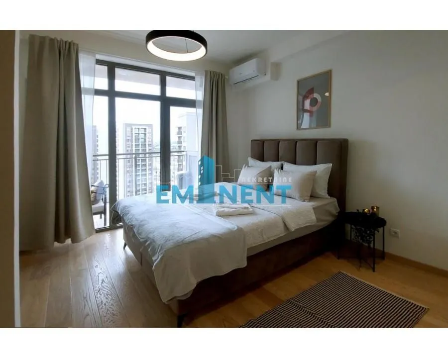 Izdavanje, stan, 30m², Savski Venac, Beograd
