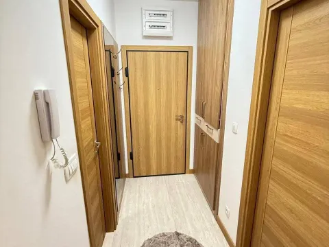 Prodaja, jednosoban stan, 48m², New City, Podgorica - image 8