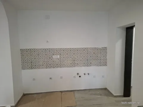 Prodaja, kuća, 200m², Karlovčić, Pećinci - image 18