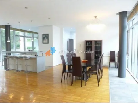Izdavanje, četvorosoban stan, 250m², Savski Venac, Beograd - image 25