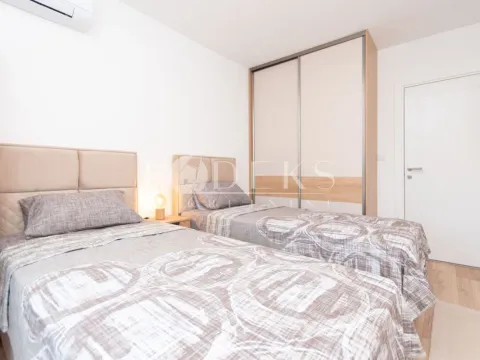 Rent, two bedroom apartment, 76m², Centar, Podgorica - image 12
