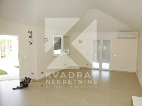 Rent, house, 250m², Donji Kokoti, Podgorica - image 14