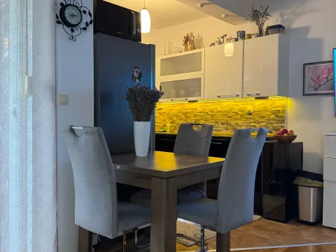 Prodaja, dvosoban stan, 67m², Ilino, Bar - image 4