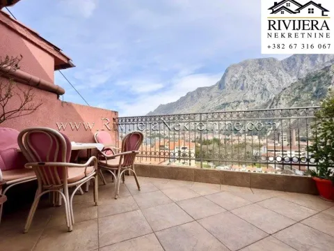 Prodaja, trosoban stan, 94m², Škaljari, Kotor - image 9