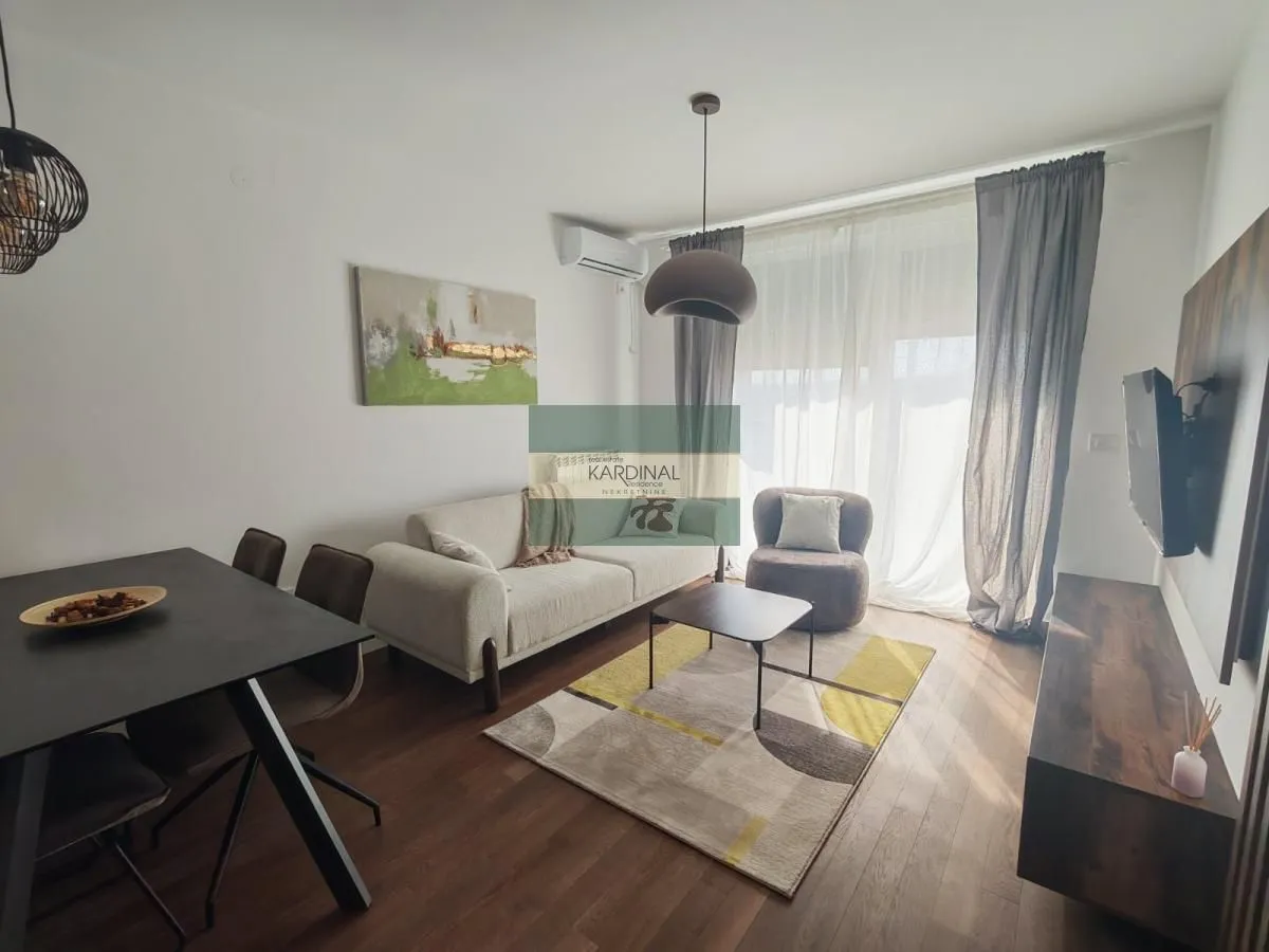 Izdavanje, jednosoban stan, 47m², Bubanj, Kragujevac