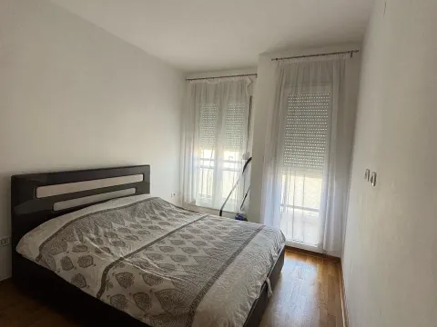 Izdavanje, jednosoban stan, 45m², City Kvart, Podgorica - image 3
