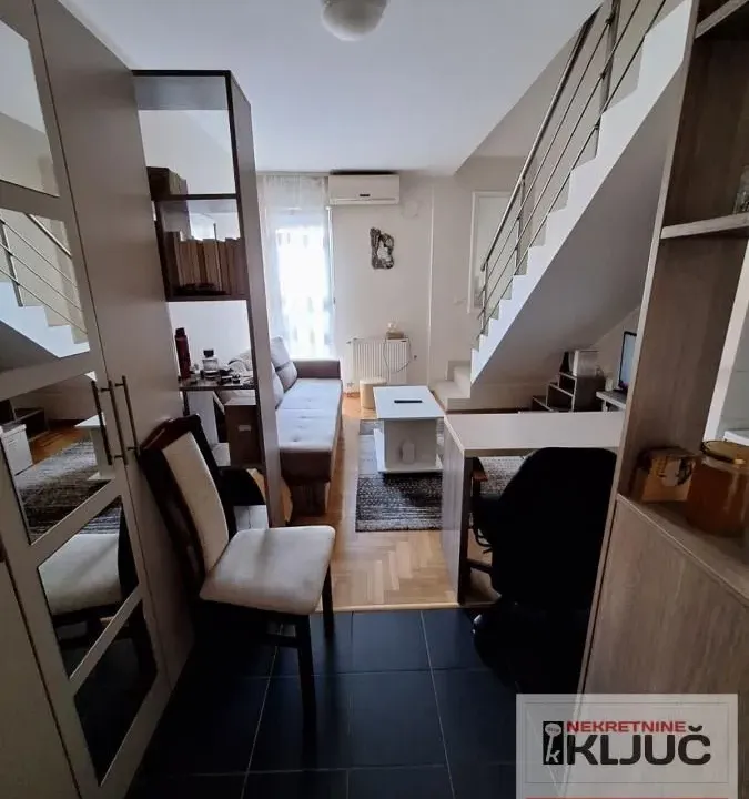 Sale, two bedroom apartment, 37m², Grbavica, Novi Sad Sve Podlokacije