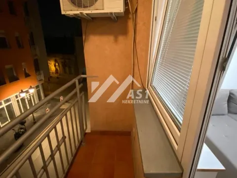 Rent, one bedroom apartment, 40m², Centar, Novi Sad - image 7