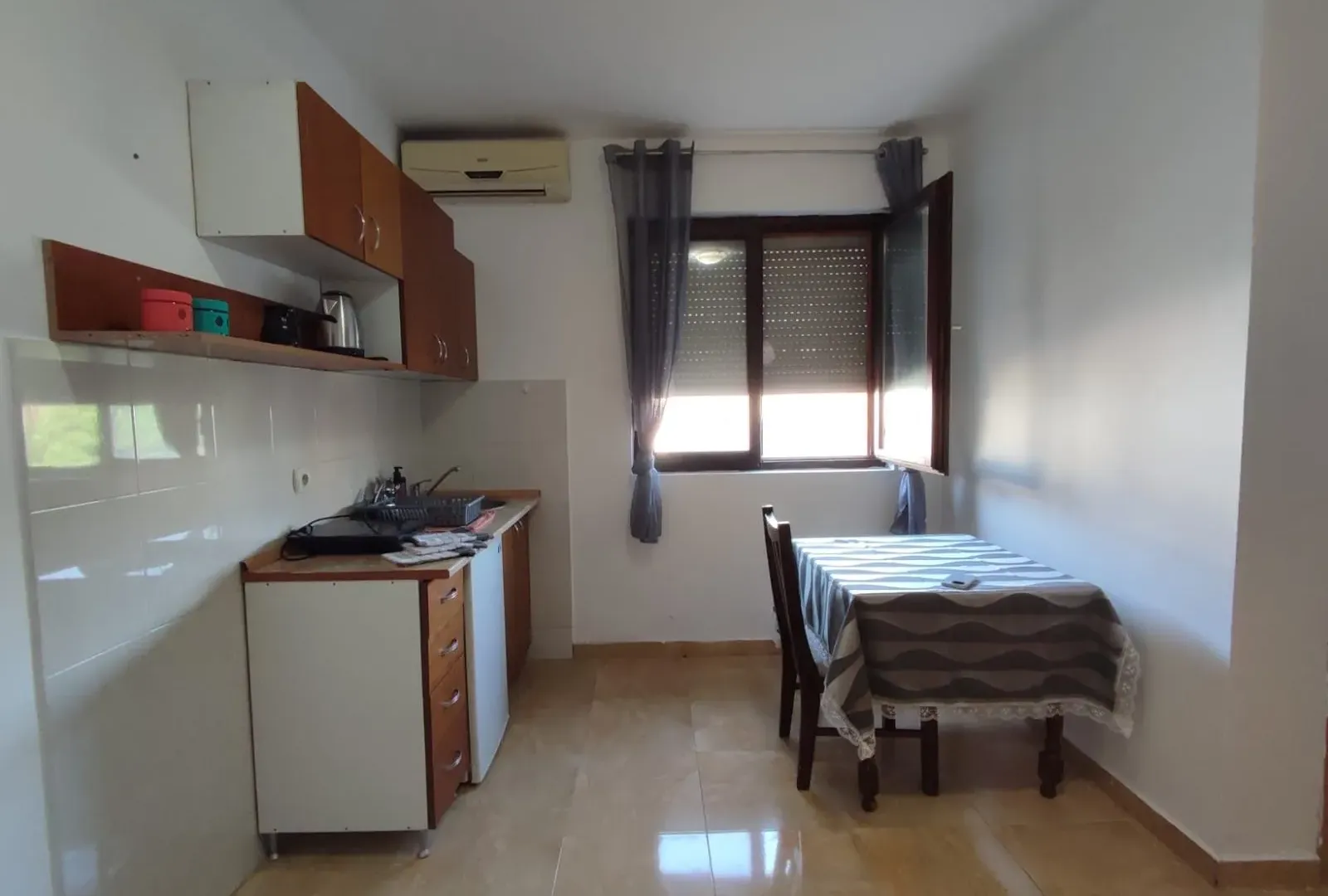 Rent, one bedroom apartment, 40m², Šušanj, Bar