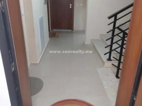 Rent, two bedroom apartment, 64m², Budva, Crna Gora - image 10