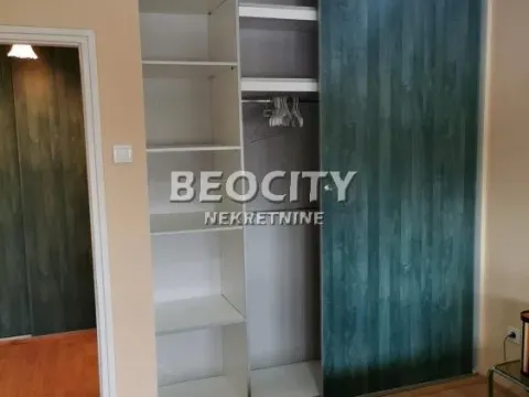 Rent, two bedroom apartment, 50m², Stari Merkator, Novi Beograd Sve Podlokacije - image 4