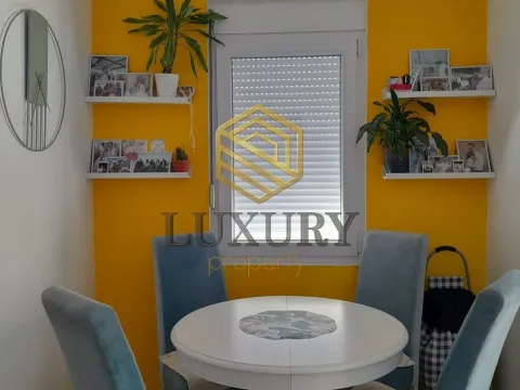 Rent, one bedroom apartment, 48m², Stari Aerodrom, Podgorica - image 11