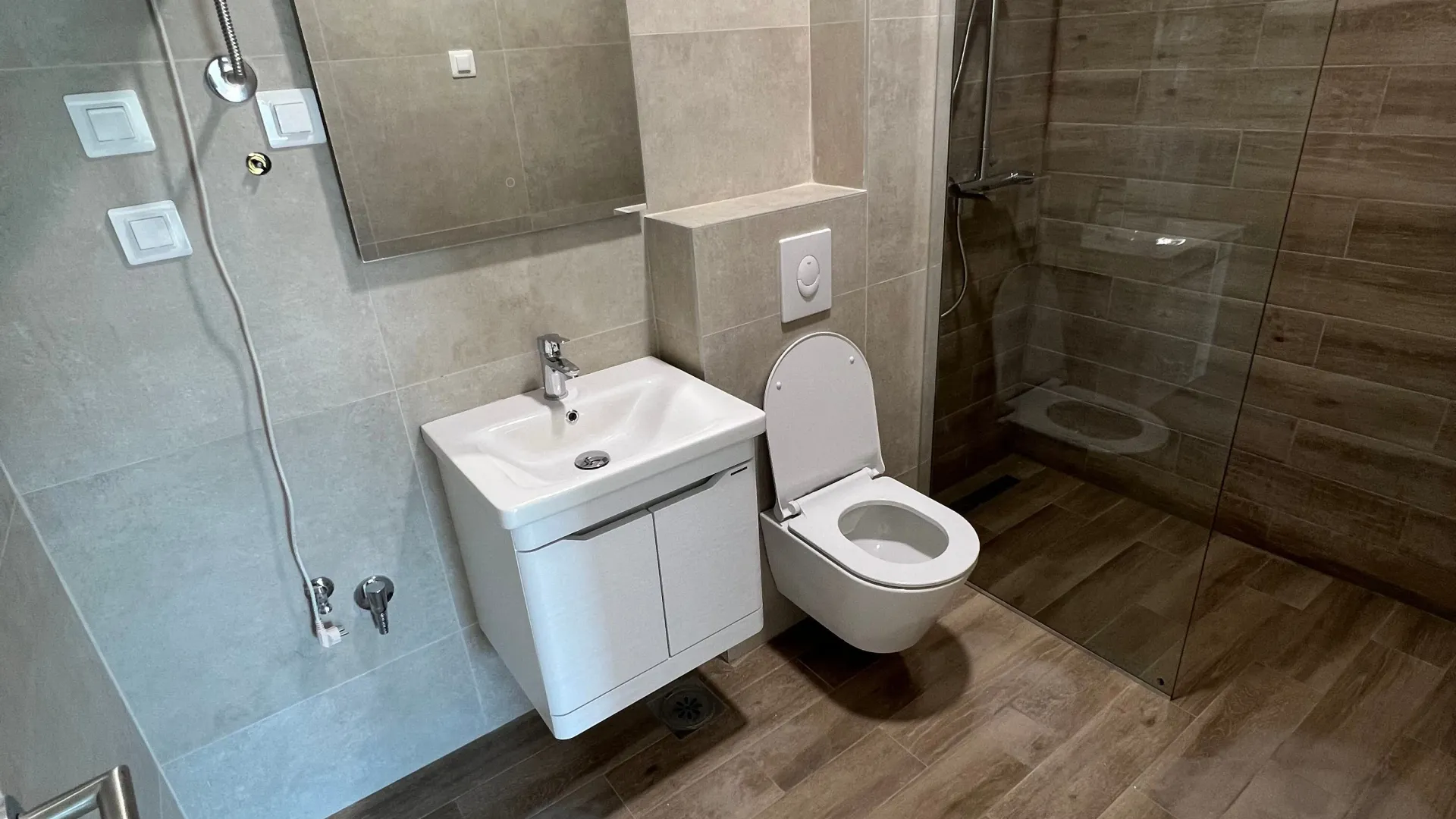 Rent, one bedroom apartment, 44m², Šušanj, Bar