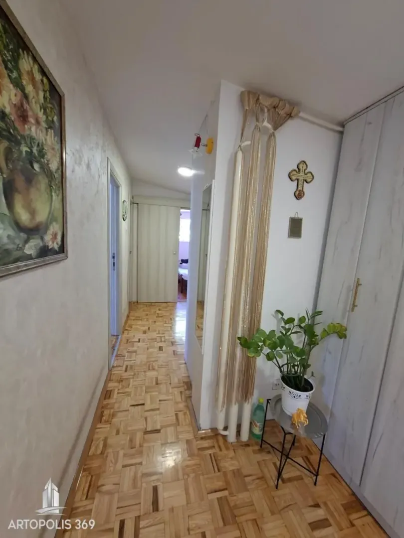Prodaja, trosoban stan, 63m², Rakovica, Beograd