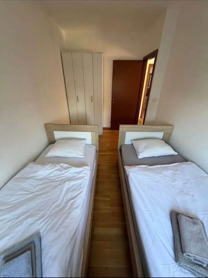 Rent, two bedroom apartment, 70m², City Kvart, Podgorica